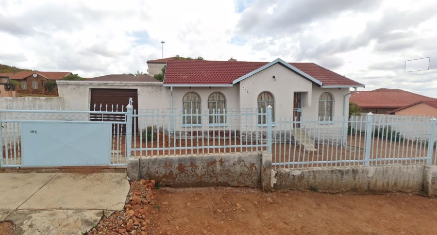  Bedroom Property for Sale in Mabopane Unit M North West